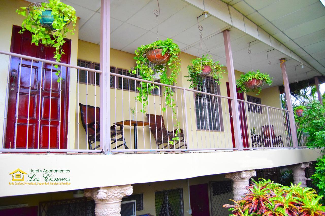 Hotel Y Apartments Los Cisneros Manágua Exterior foto